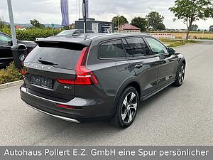 Volvo  B4 Cross Country Ultimate