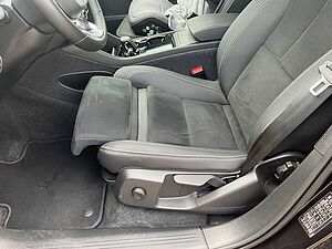 Volvo  Plus Recharge Pure Electric 2WD