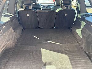 Volvo  B5 AWD R Design