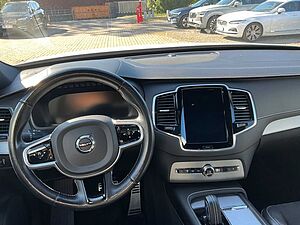 Volvo  B5 AWD R Design