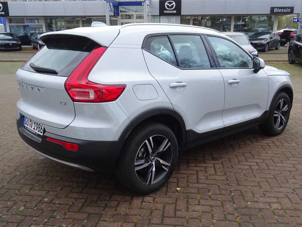 Volvo  XC40 T3 momentum Advanced automat växellåda