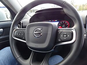 Volvo  XC40 T3 momentum Advanced automat växellåda