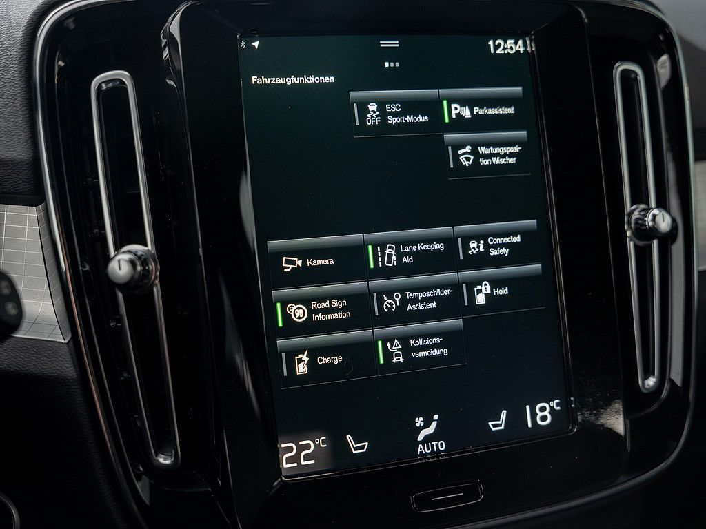 Volvo  T4 Recharge Inscription Expression