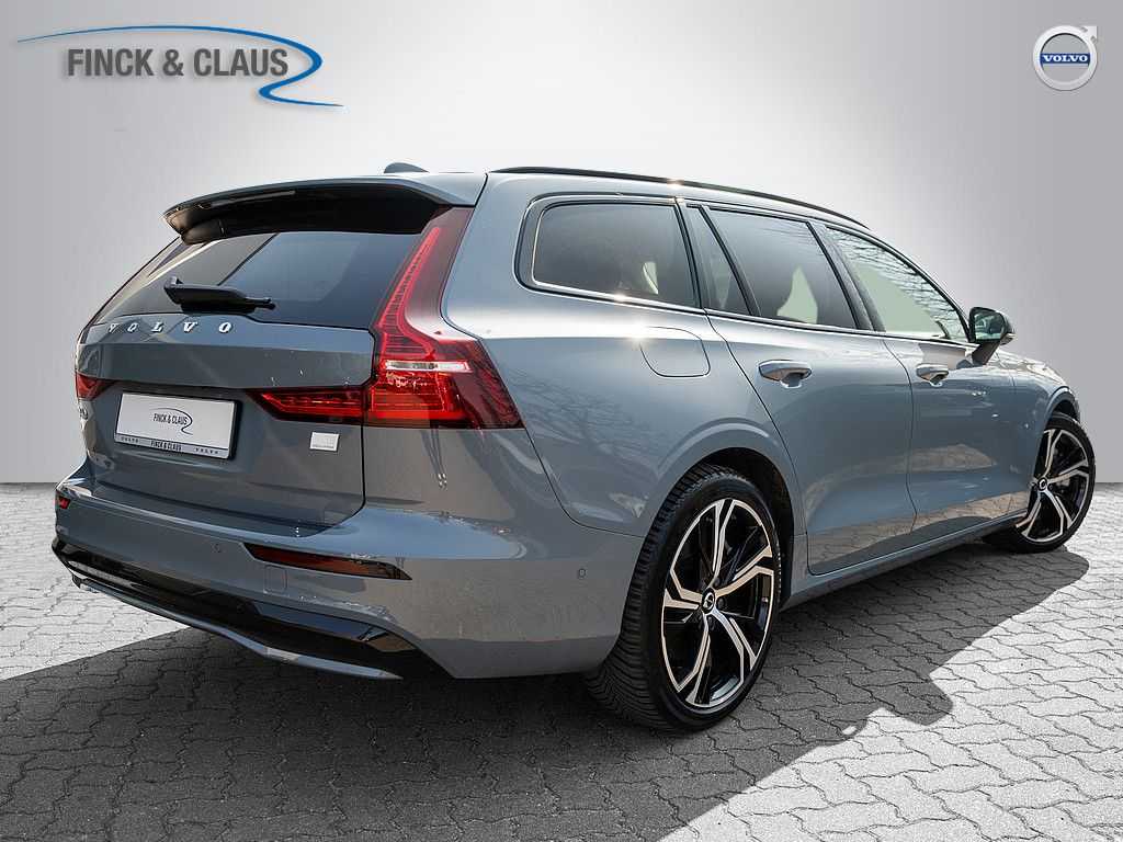 Volvo  T8 AWD Ultimate Dark