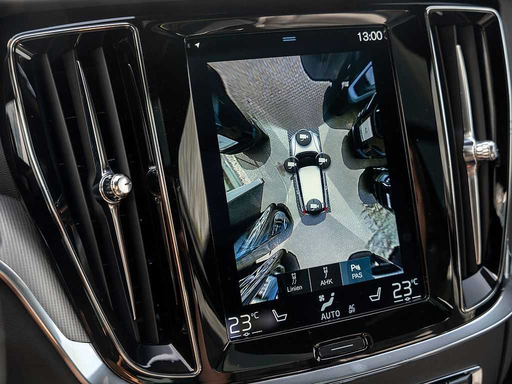 Volvo  T6 Plus Dark Recharge