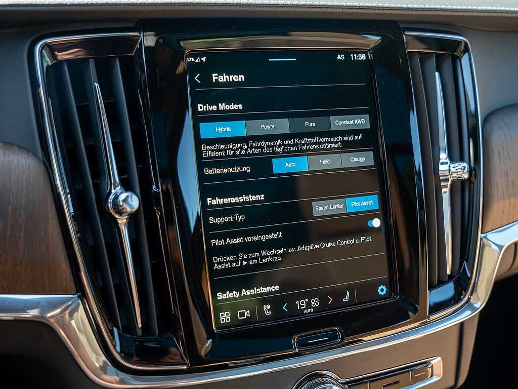 Volvo  T6 AWD Recharge Inscription *großer Akku*
