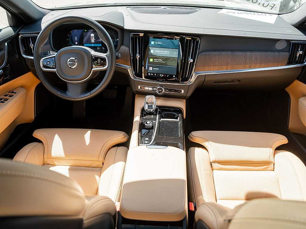 Volvo  T6 AWD Recharge Inscription *großer Akku*