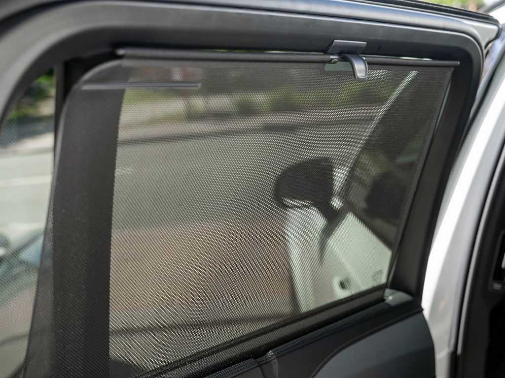 Volvo  T8 AWD Plus Dark