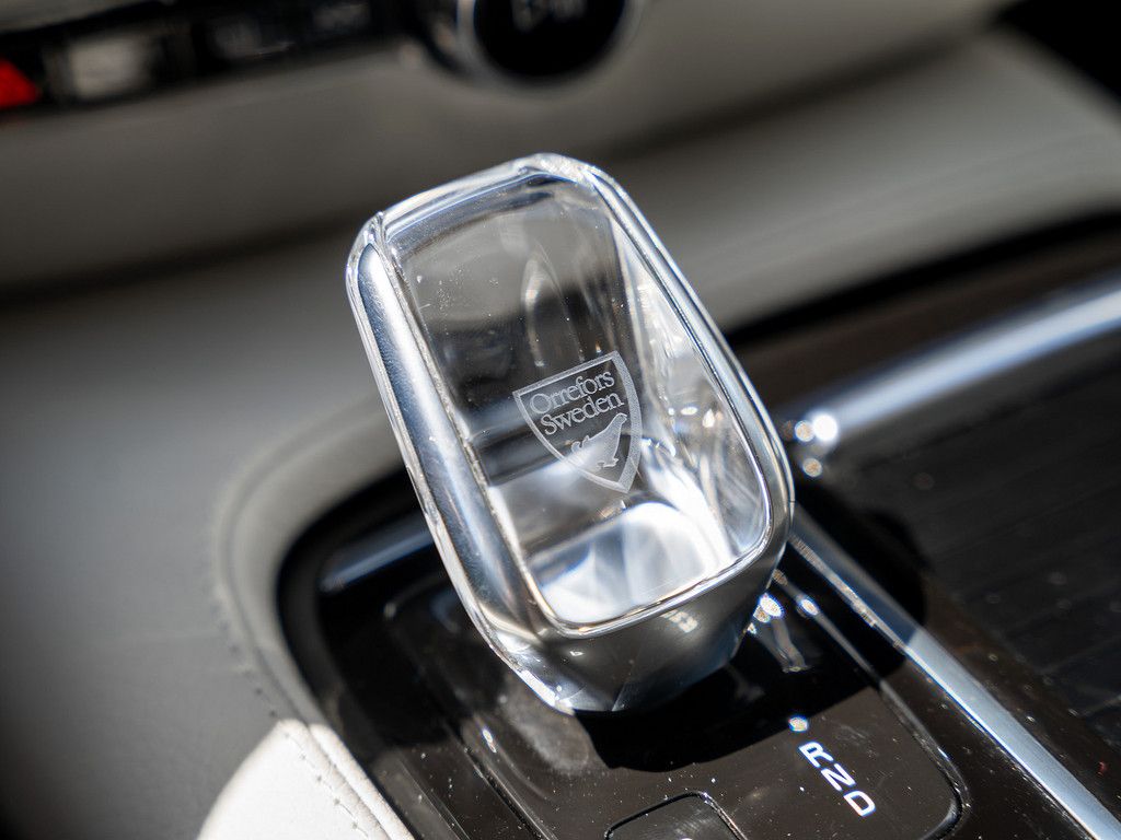 Volvo  T8 Plus Bright Recharge