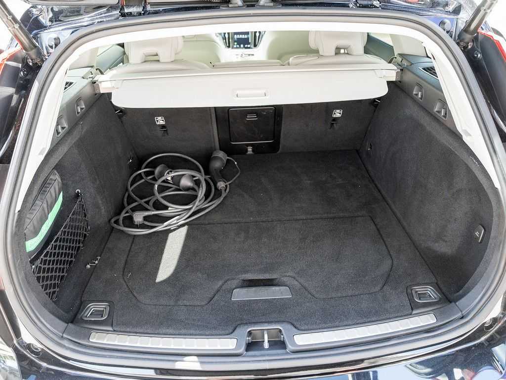 Volvo  T8 Plus Bright Recharge