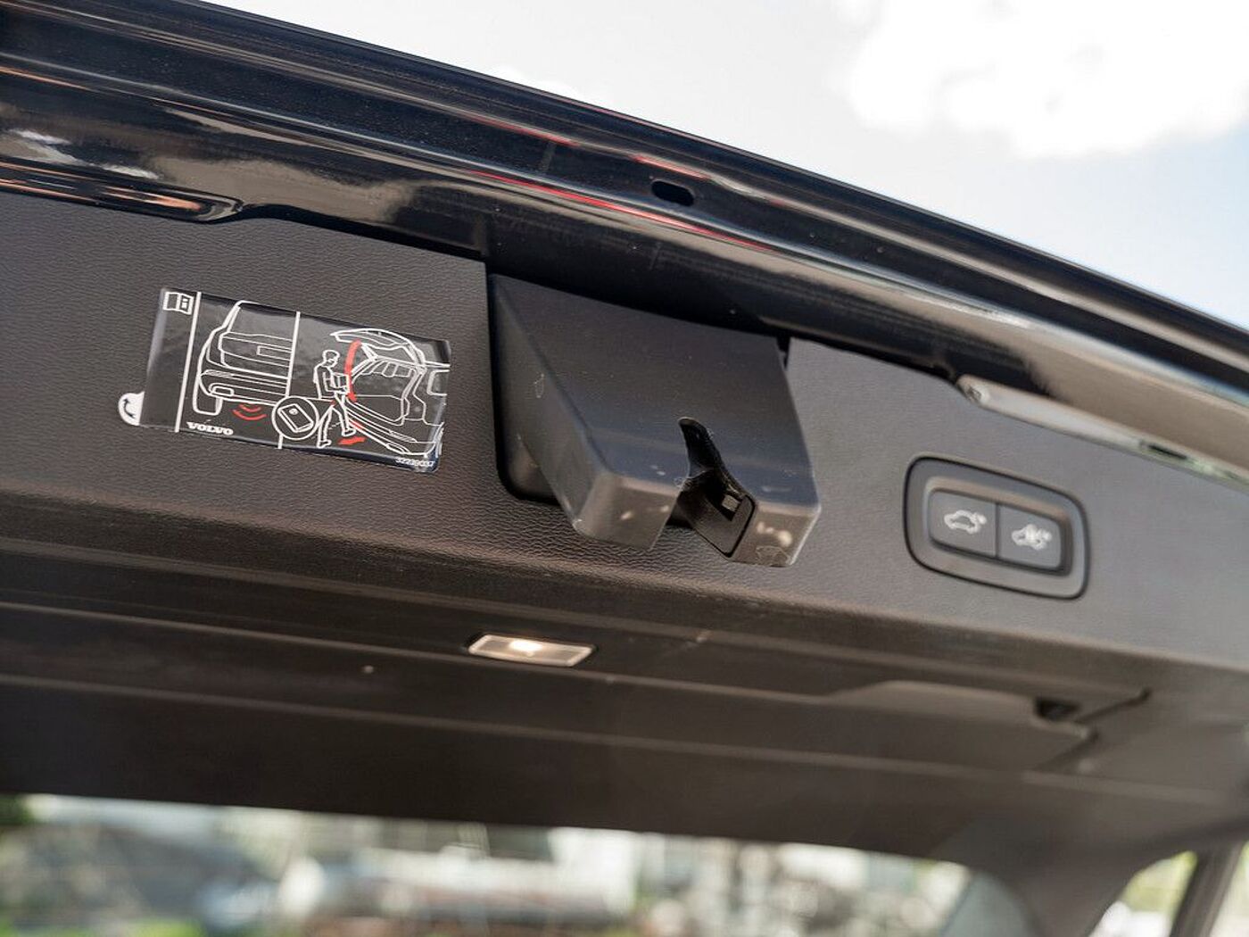 Volvo  T8 Plus Bright Recharge