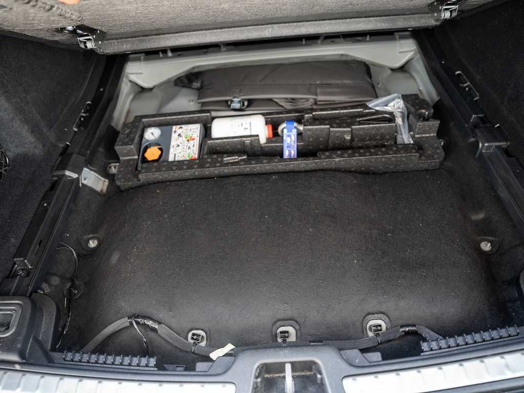 Volvo  T8 Plus Dark Recharge