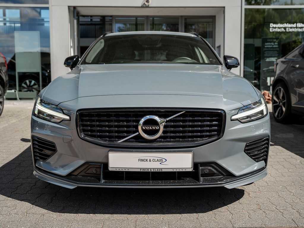 Volvo  T8 Plus Dark Recharge