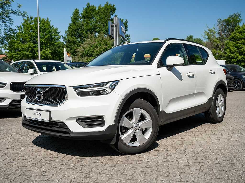 Volvo  T2 Momentum Core
