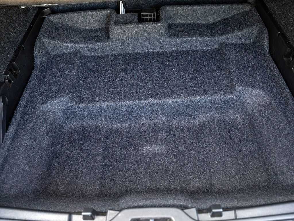 Volvo  T2 Momentum Core