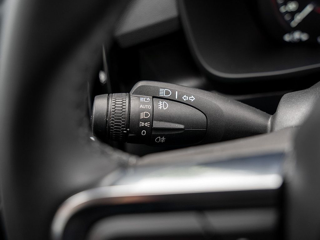Volvo  T5 Ultimate Dark Recharge