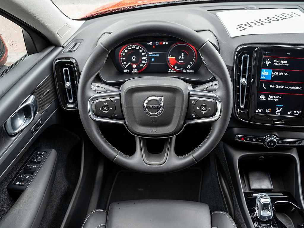 Volvo  T5 Ultimate Dark Recharge