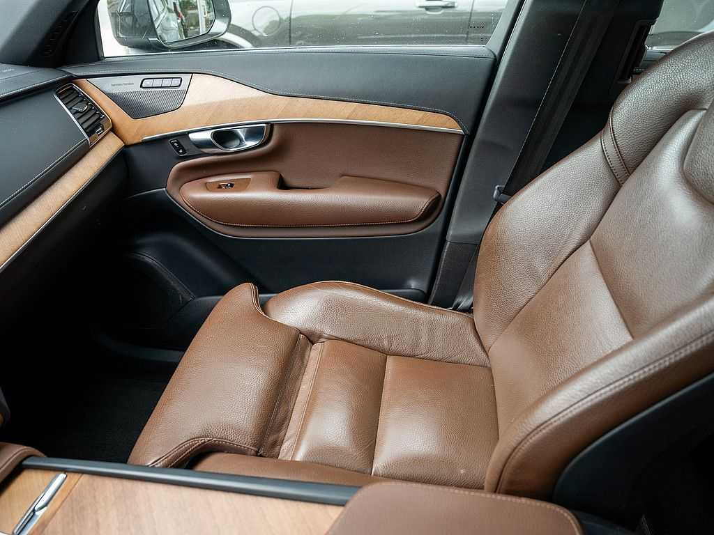 Volvo  B5 AWD Inscription nur an Gewerbetreibende