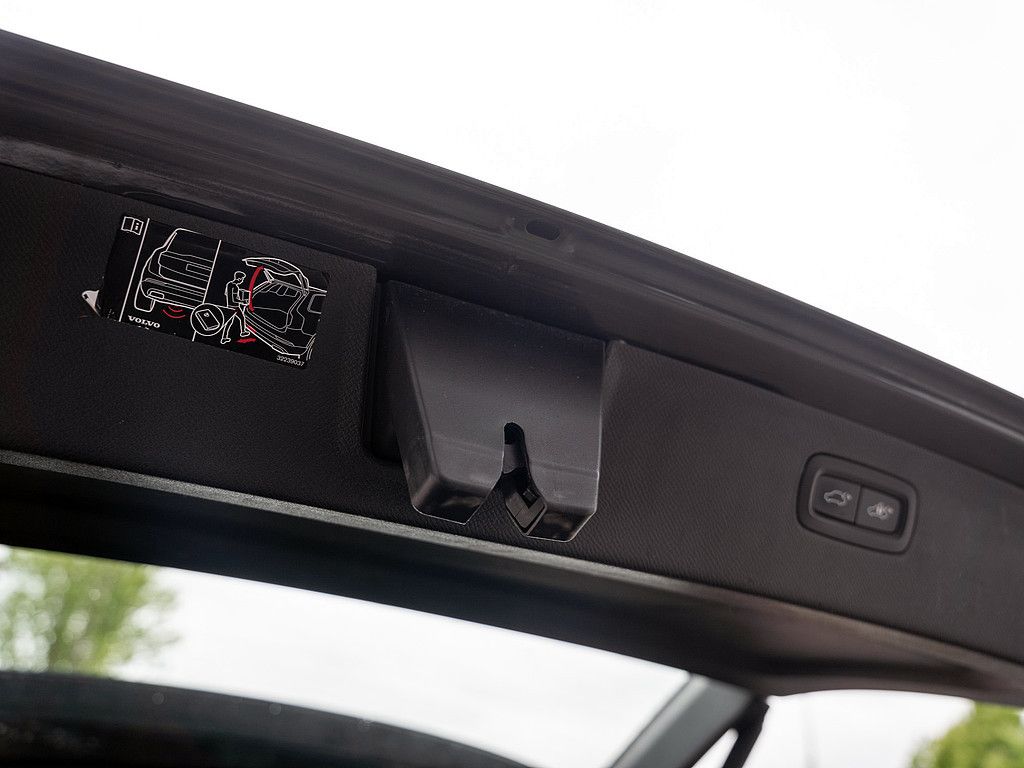 Volvo  B5 AWD Inscription nur an Gewerbetreibende