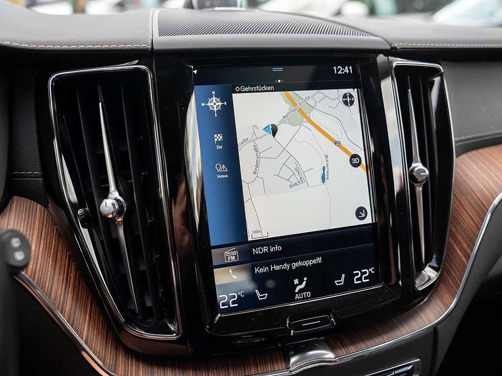 Volvo  B5 AWD Inscription