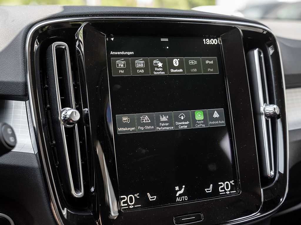 Volvo  T4 Inscription Expression Recharge- NUR GEW