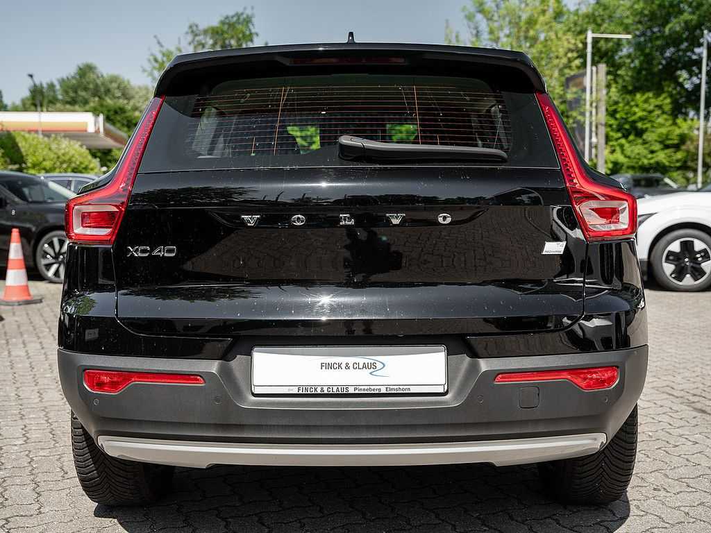 Volvo  T4 Inscription Expression Recharge- NUR GEW