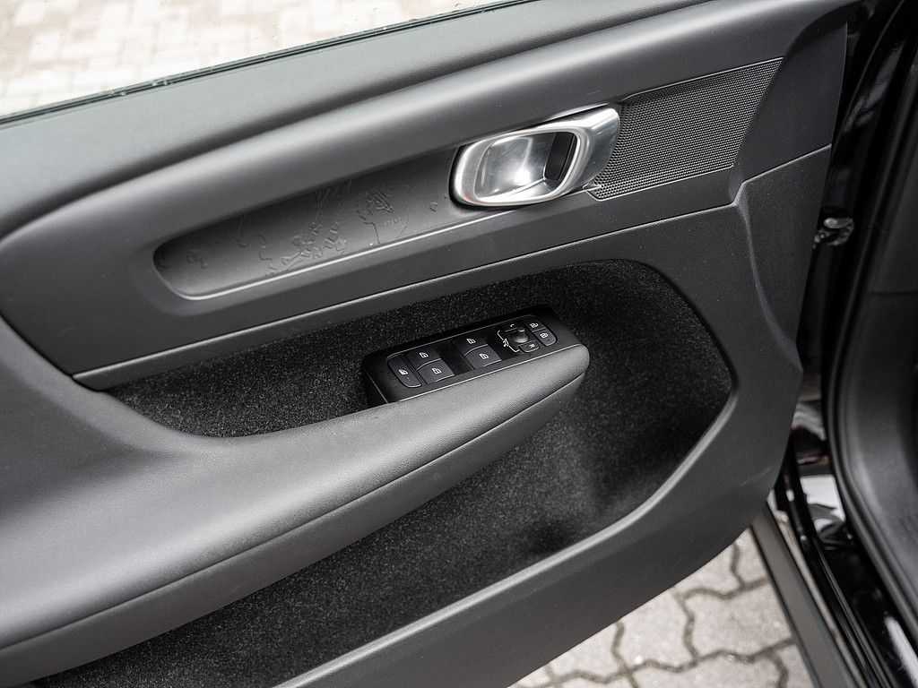 Volvo  T3 Momentum