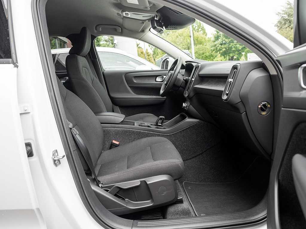 Volvo  T3 Momentum