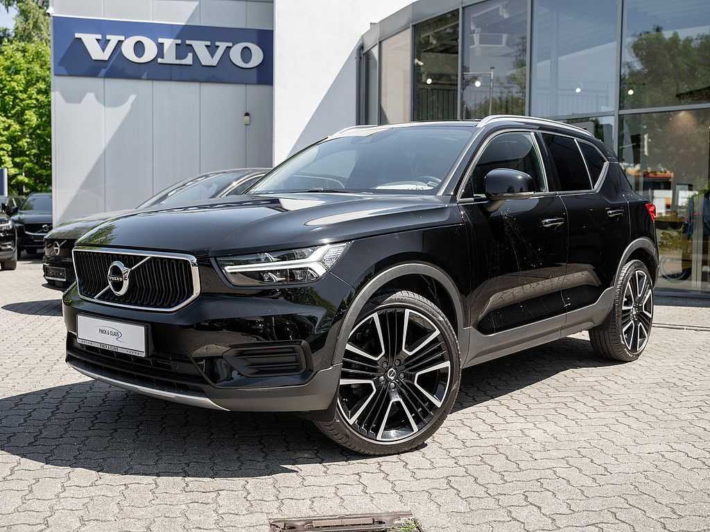 Volvo  T2 Momentum KAMERA H/K NAVI W-LAN LED PANO