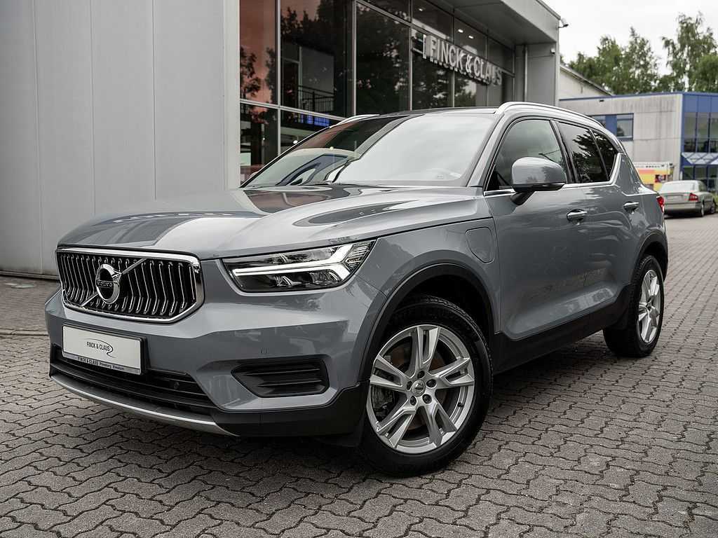 Volvo  T4 Inscription Expression Recharge LED PANO