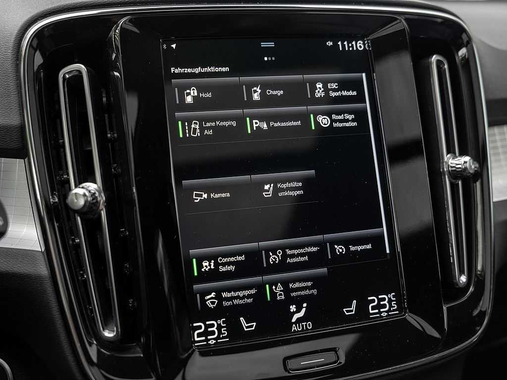 Volvo  T4 Inscription Expression Recharge LED PANO