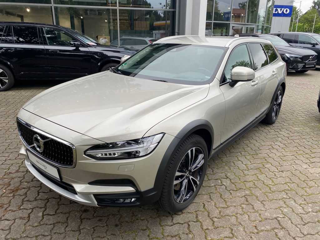 Volvo  T5 AWD Pro