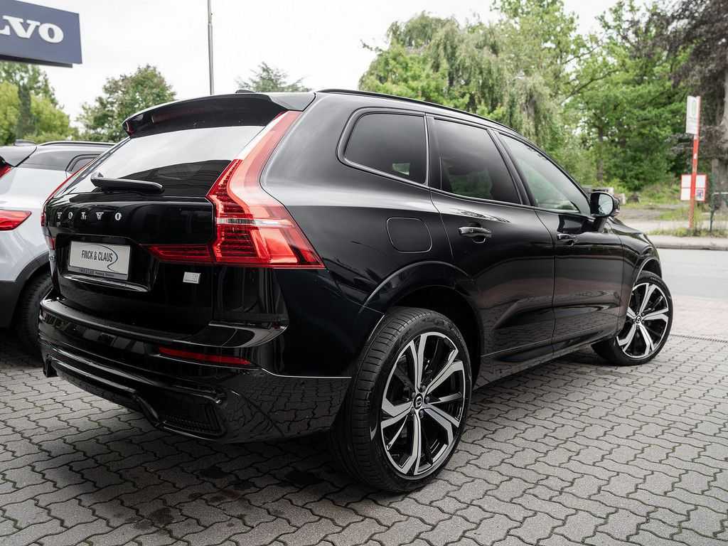 Volvo  T8 R-Design Recharge Plug-In Hybrid AWD