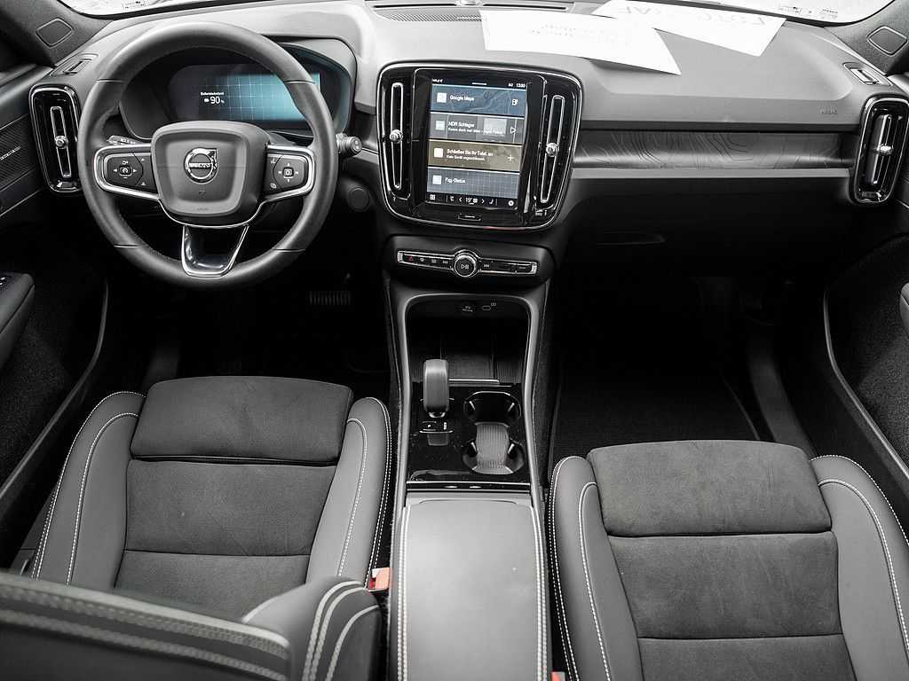 Volvo  325 kW Twin Motor Performance AWD Ultra Dar
