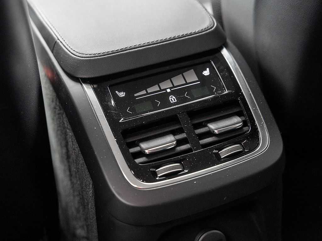 Volvo  T8 Plus Bright Plug-In AWD