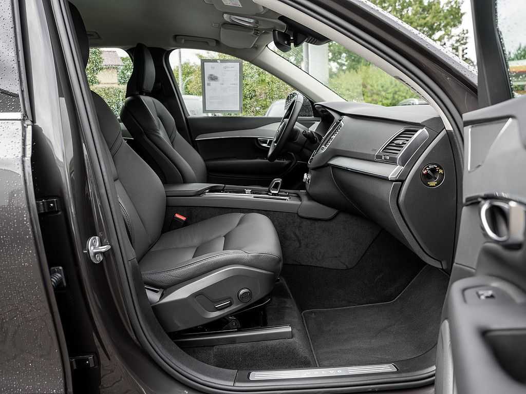 Volvo  T8 AWD Bright