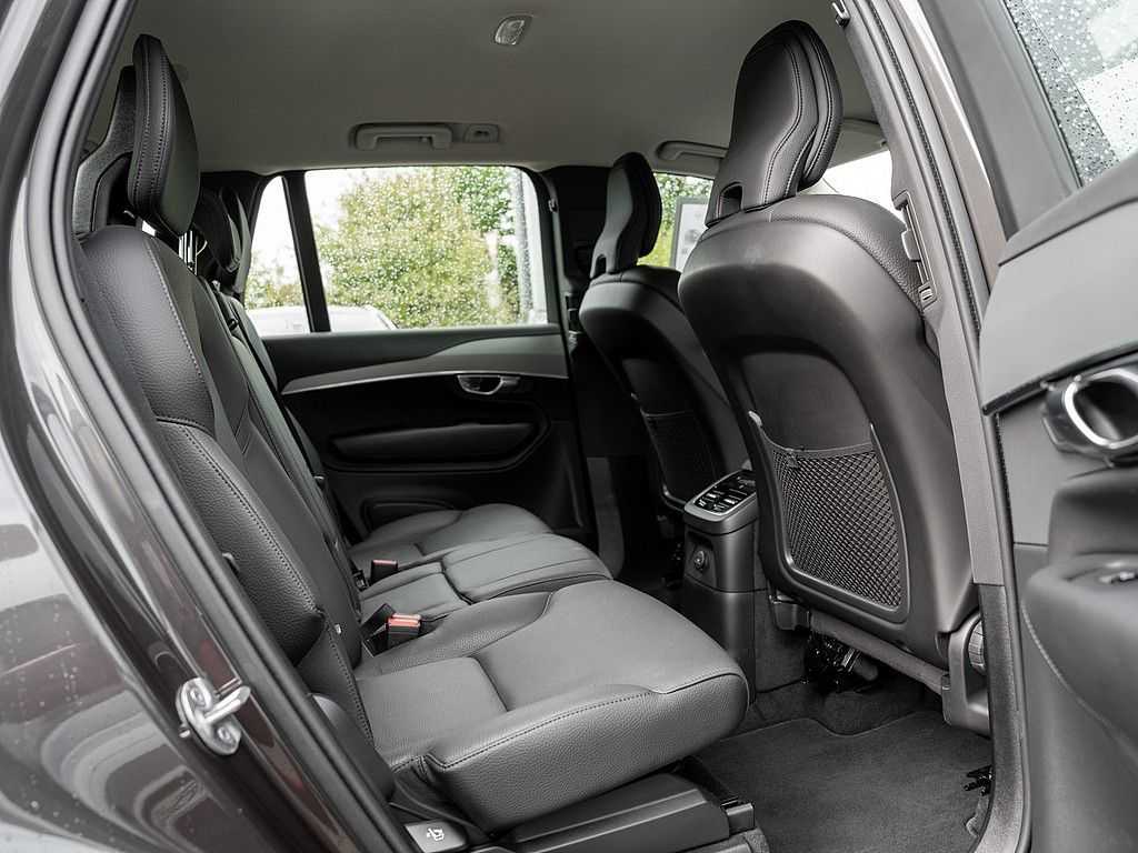 Volvo  T8 AWD Bright