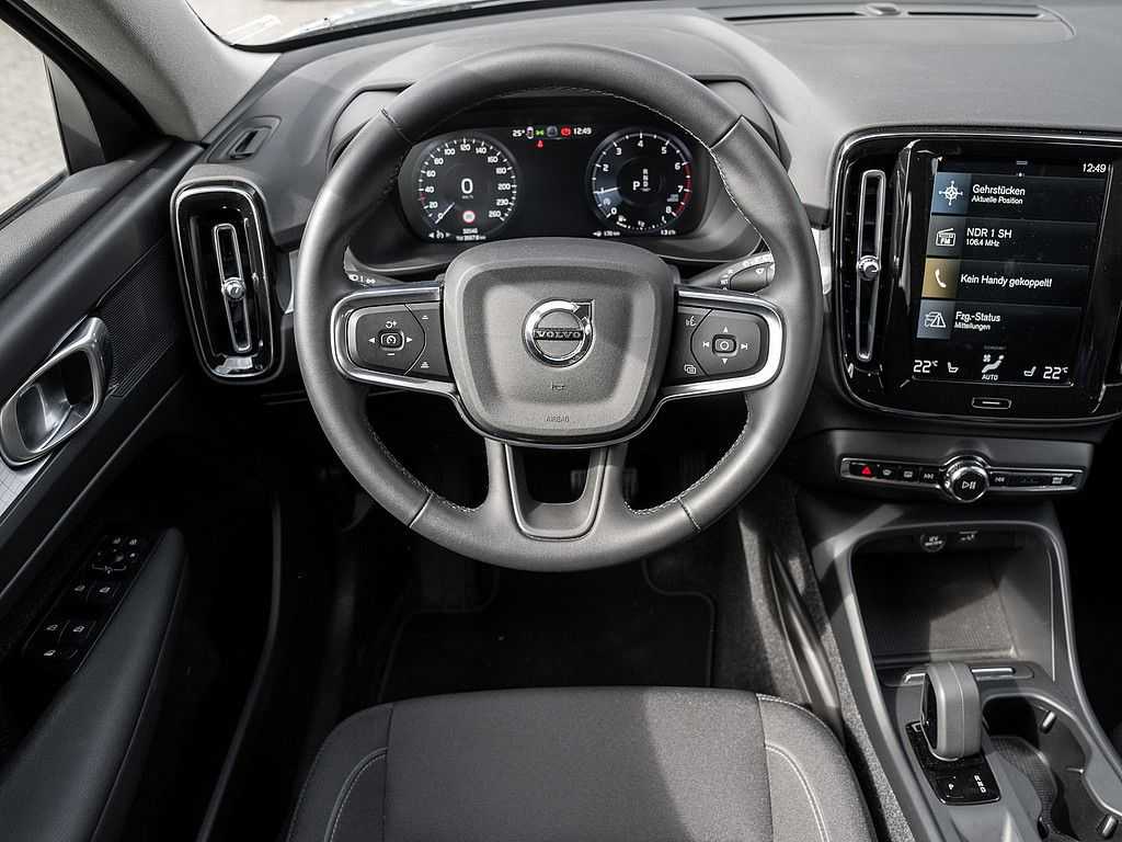 Volvo  T3 Momentum