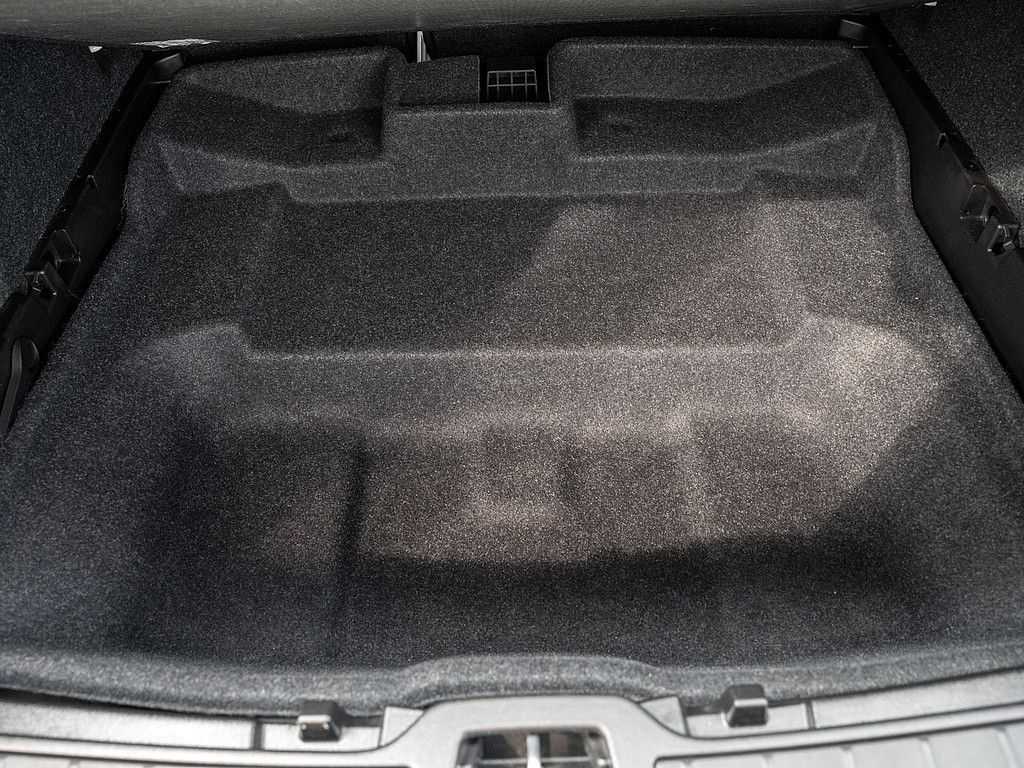 Volvo  T2 Momentum Core