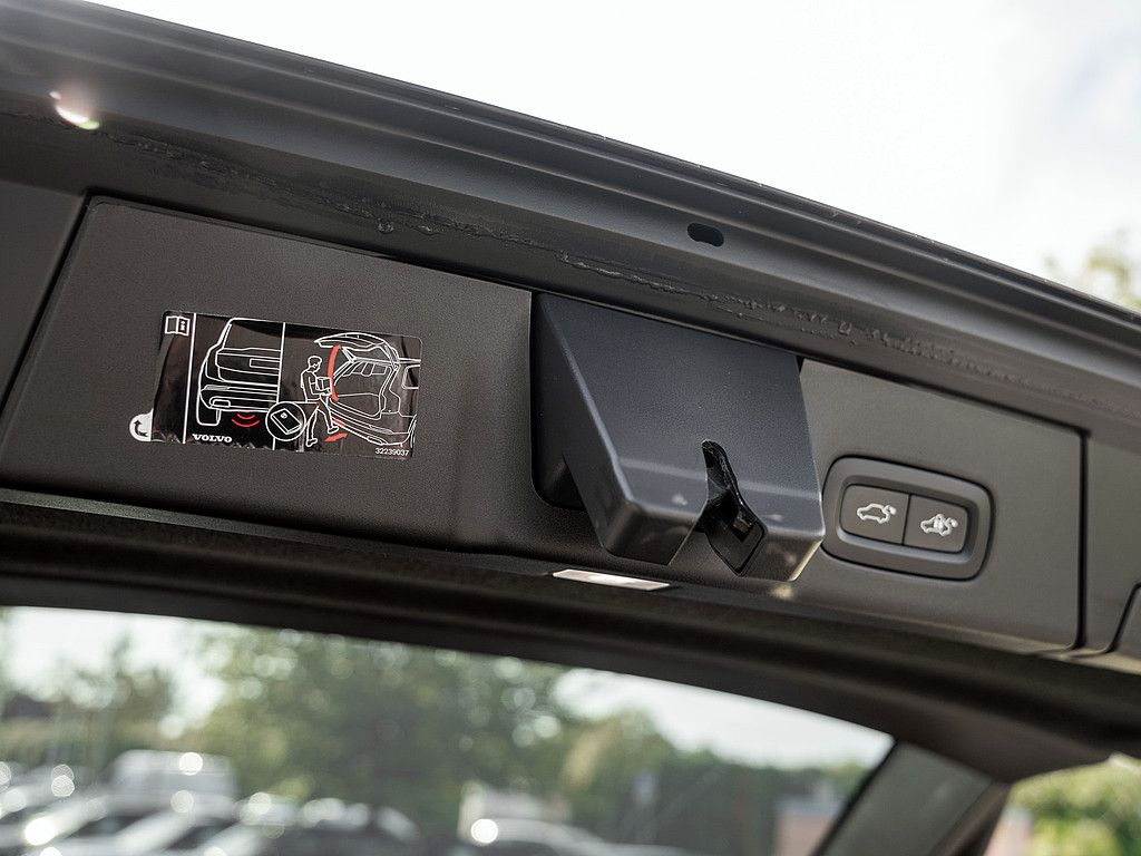 Volvo  T6 AWD Recharge Inscription