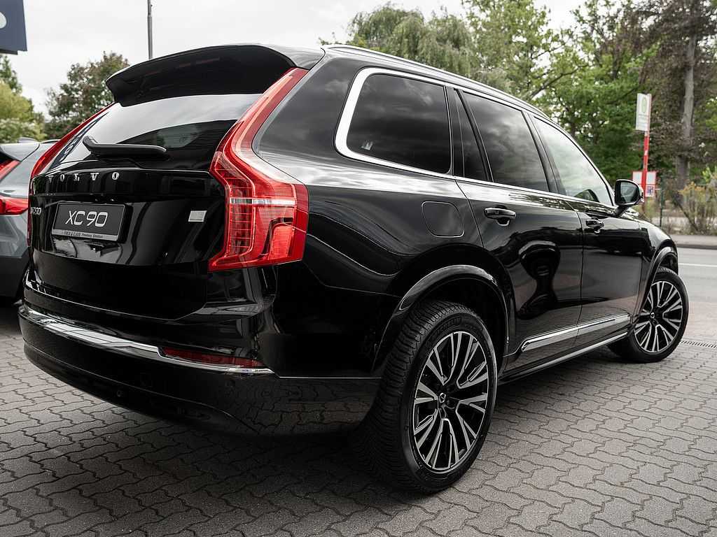 Volvo  T8 AWD Core
