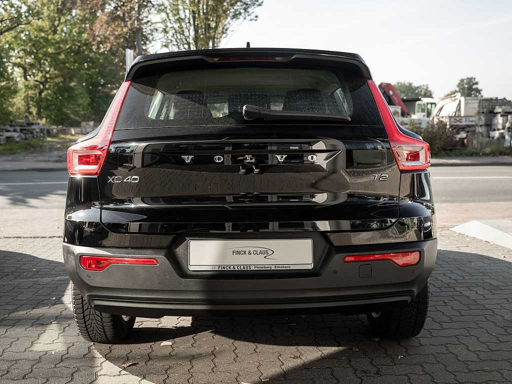 Volvo  T2 Momentum Core