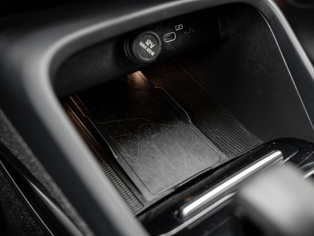 Volvo  Plus Recharge