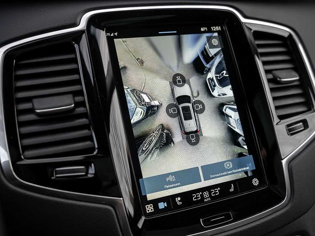 Volvo T8 AWD Plus Dark Panorama, AHK