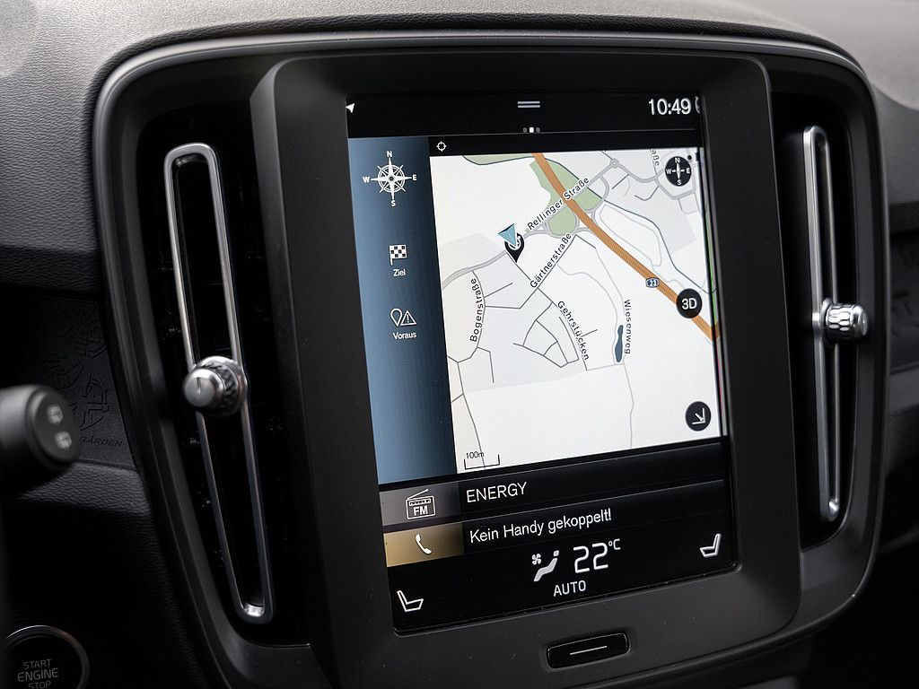 Volvo  T3 Momentum Core