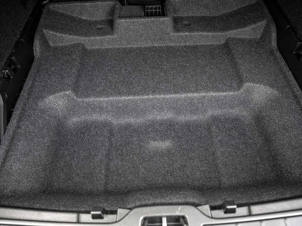 Volvo  T3 Momentum Core