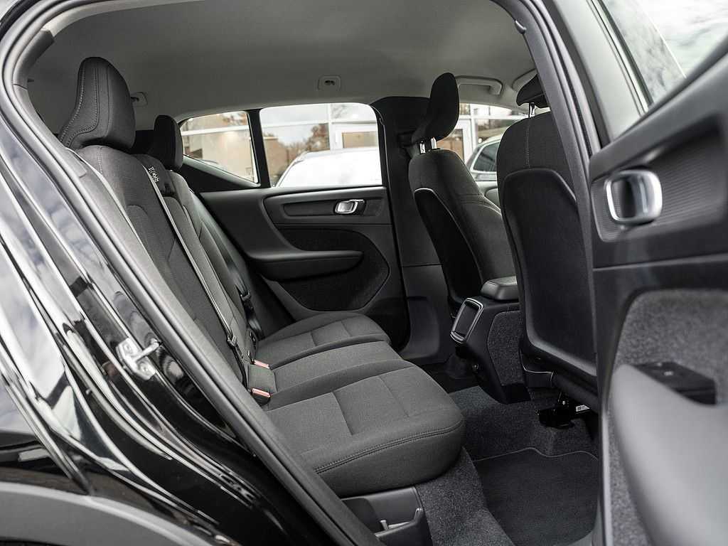 Volvo  T3 Momentum Core