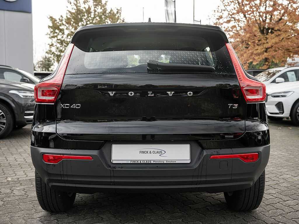 Volvo  T3 Momentum Core