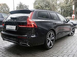 Volvo  T6 AWD Recharge R-Design