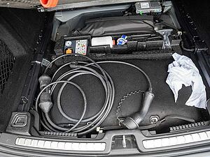 Volvo  T6 Plus Dark Recharge